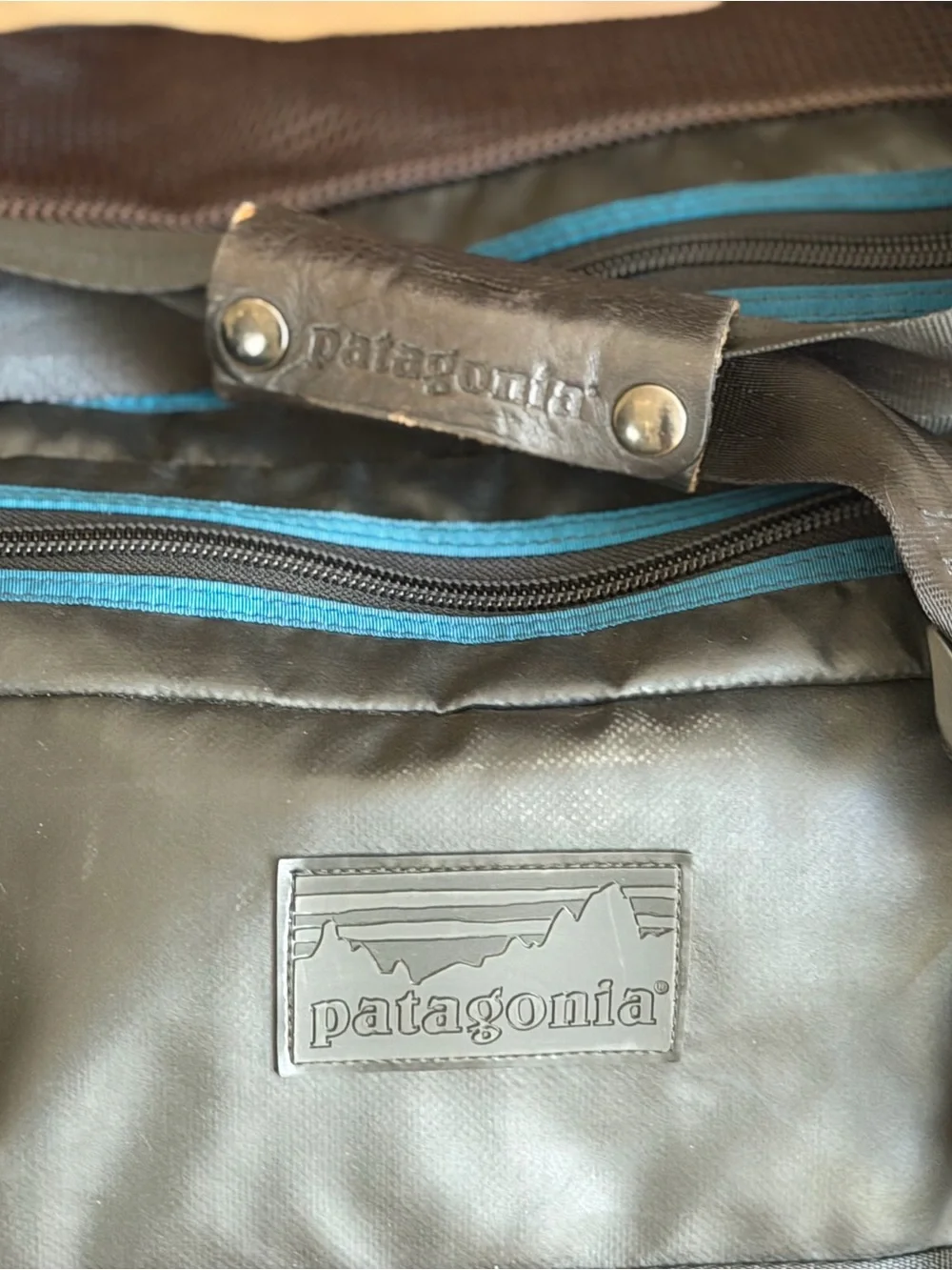 Vintage Patagonia Black Hole Travel Duffel Bag